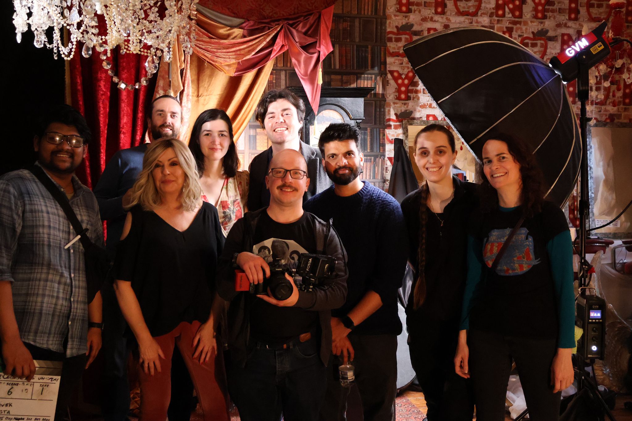 Behind the scenes 4